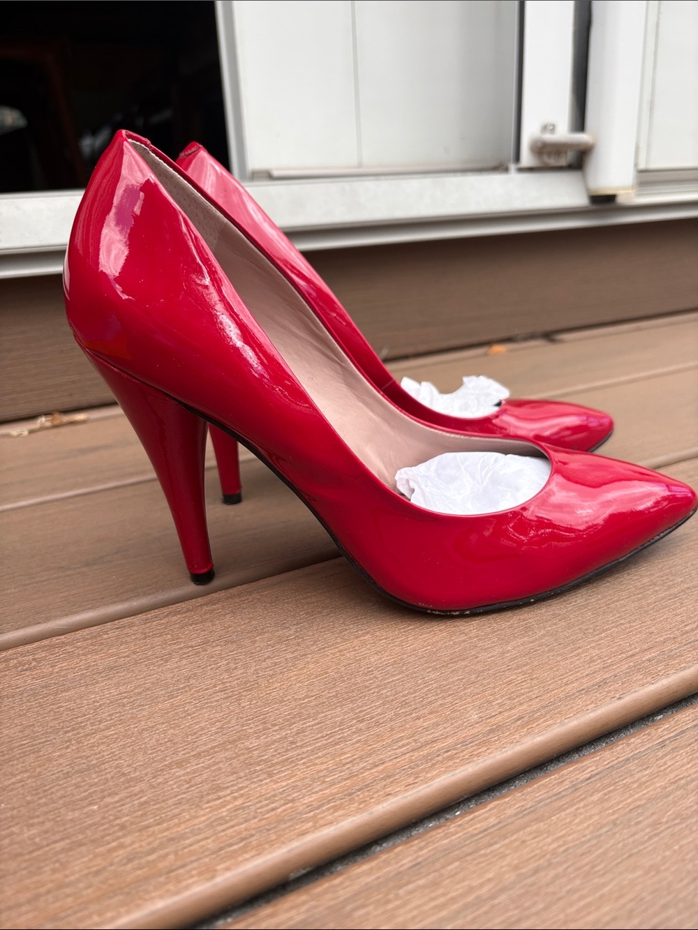 Vince Camuto Red Patent Pointed-Toe Women's Pumps